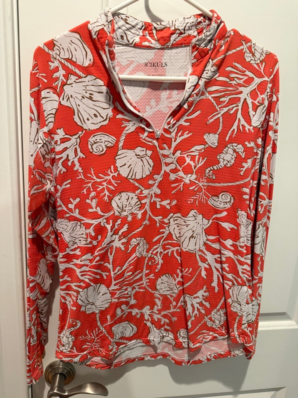 J. McLaughlin Coral Seashell Long-Sleeve Hooded Tee